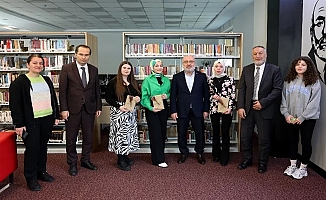 Kayseri'de Kitap okuyan öğrenciler ödüllendirildi