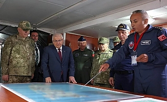 Bakan Yaşar Güler EFES-2024 Tatbikatı’nı denetledi
