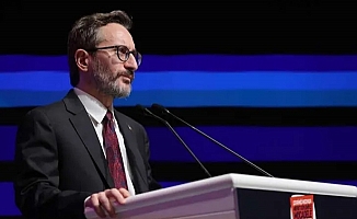 Fahrettin Altun'dan medya kuruluşlarına 'sorumlu yayıncılık' çağrısı