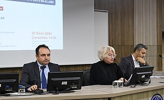 Sakarya Üniversitesinde Cumhuriyet Değerleri ve Ekonomi Politikaları Konuşuldu