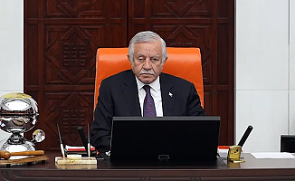 Mecliste emekli aylığı mesaisine devam