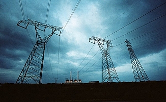 Mart'ta elektrik üretimi azaldı, tüketim arttı