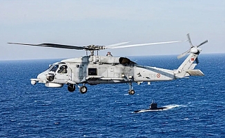 SH-70 helikopteri denize acil iniş yaptı!
