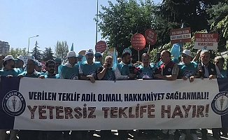 Sağlık-Sen’den hükümetin zam teklifine: Yetersiz teklife hayır!