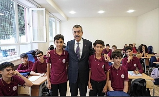 Bakan Tekin, Bakü Türk Anadolu Lisesi Ahmetli Yerleşkesi'nin Açılış Töreni'ne katıldı