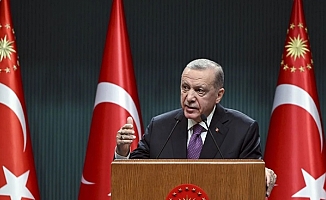 Erdoğan: Bu vatan ve bu topraklar bize aziz şehitlerimizin emanetidir