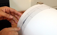 Balıkesir'de 4 şiddetinde deprem!