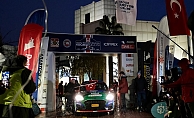 40. Kocaeli Rallisinin startını Başkan Büyükakın verdi