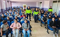 Kayseri'de Trafik Dedektifleri Projesi kapsamında öğrencilere eğitim verildi