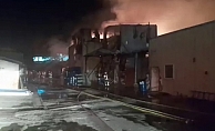 İstanbul Çekmeköy’de sünger fabrikası yandı