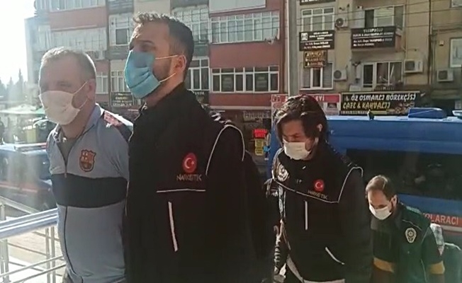 Kocaeli#039;de uyuşturucu operasyonunda 3 kişi tutuklandı