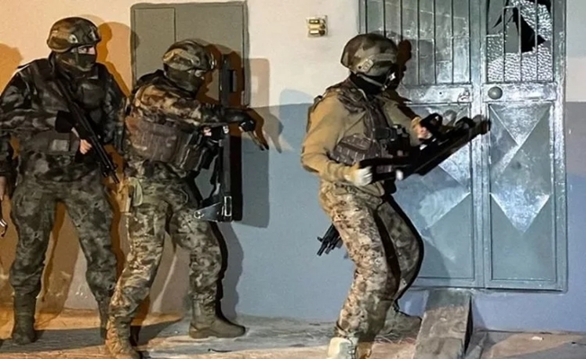 Elebaşılığını Gökhan Kuşun yaptığı suç örgütü çökertildi