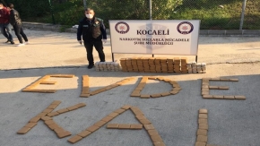 Kocaeli'de durdurulan TIR'dan 155 kilo eroin çıktı!  