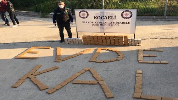 Kocaeli'de durdurulan TIR'dan 155 kilo eroin çıktı!  