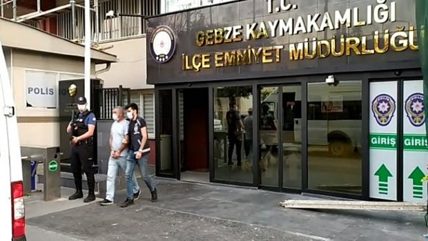 Gebze polisinden oto hırsızlık çetesi üyelerine operasyon